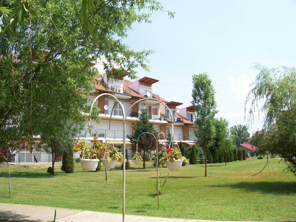 Cserke Napfeny Apartman Cserkeszőlő 외부 사진